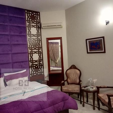 קראצ'י Hotel 7Island מראה חיצוני תמונה
