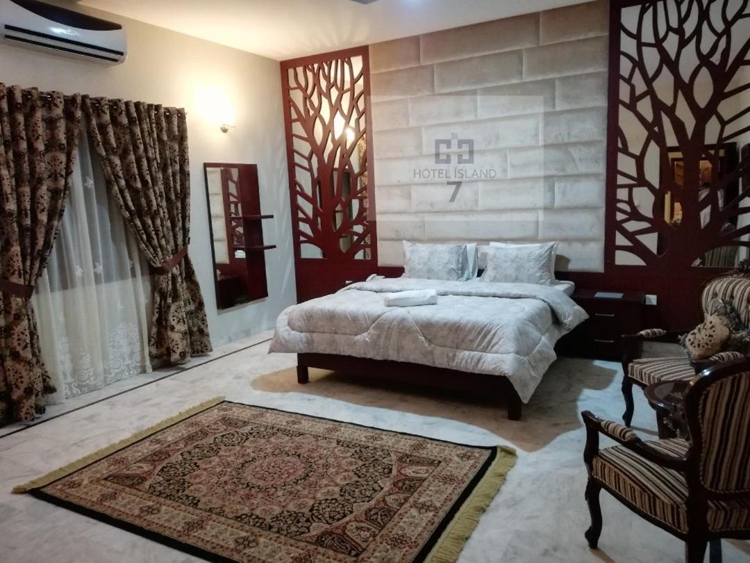 קראצ'י Hotel 7Island מראה חיצוני תמונה