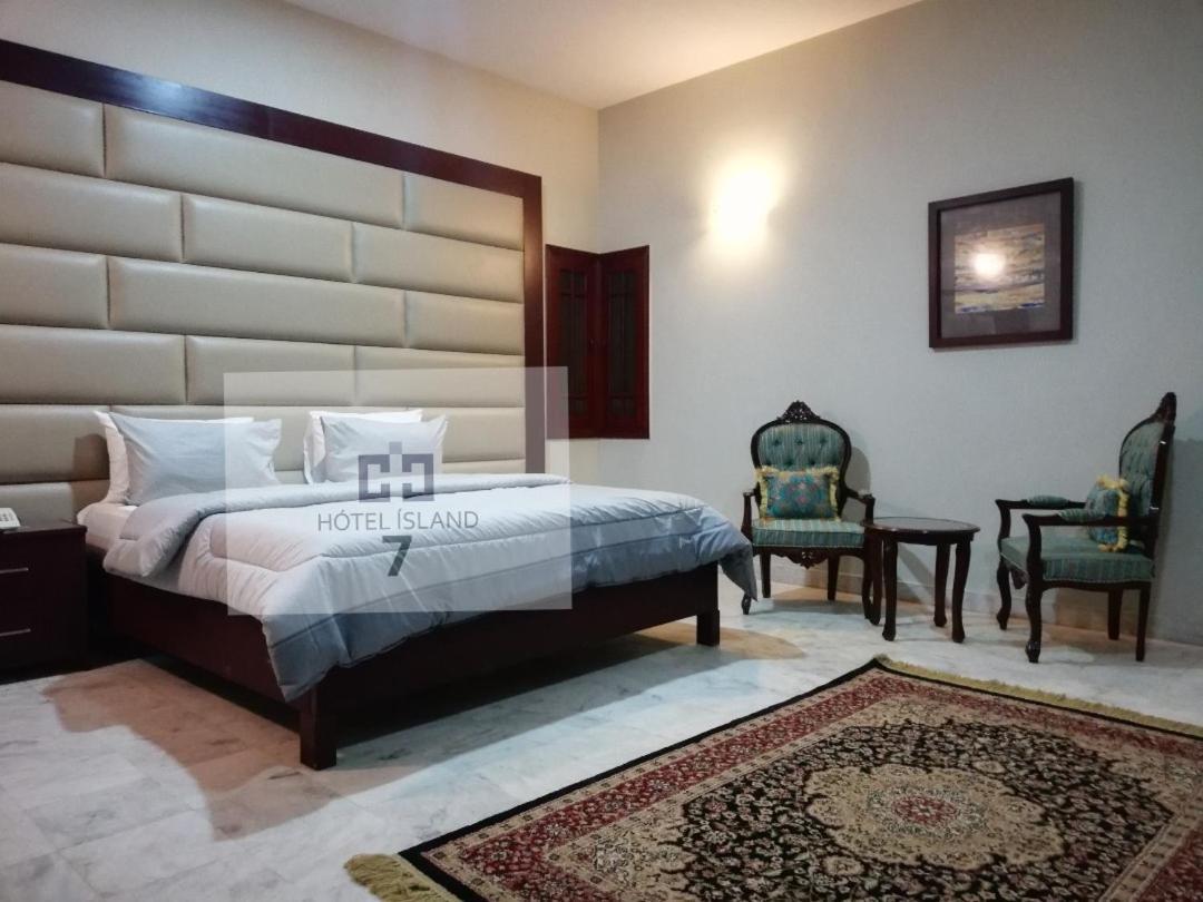 קראצ'י Hotel 7Island מראה חיצוני תמונה